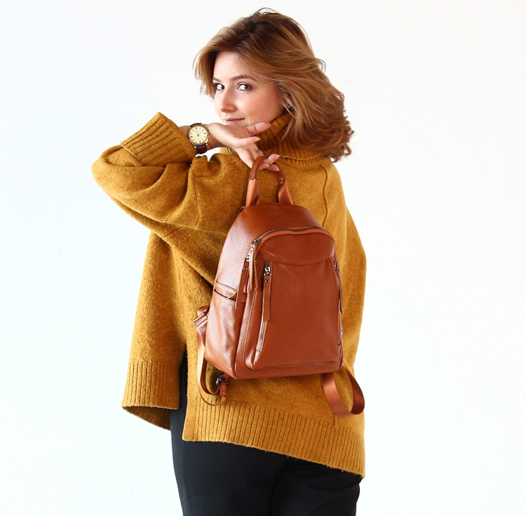 Женский рюкзак городской коричневый Amanda 1069BR