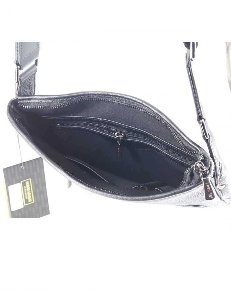 Giorgio Armani сумка через плечо кожаная под А4