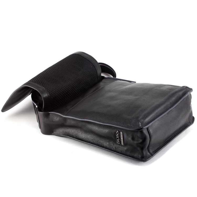 Черная мужская сумка Hugo Boss 6055-9-47 