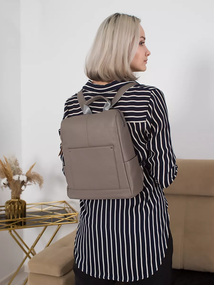 Женский рюкзак под А4 серый Paul Rayner 1071